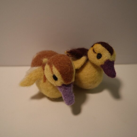 Handmade Felted duckling - Picture 1 of 3